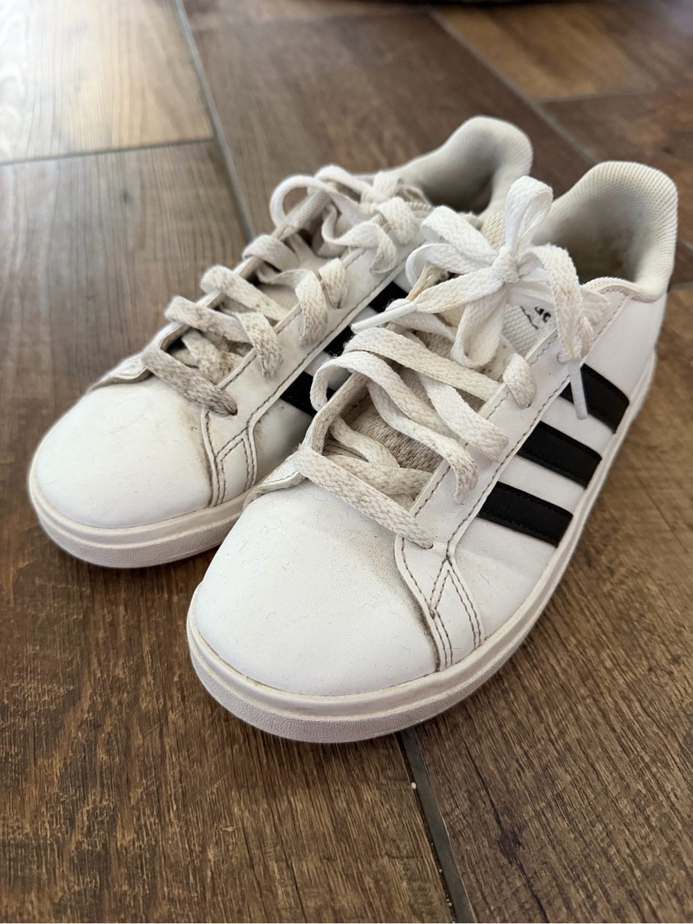 Kids White Adidas Sneaker